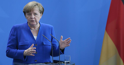 Basbakan Merkel Alman tutukluların serbest bırakılması çağrısı yaptı