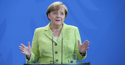 Merkel'den Türkiye’ye silah satışı konusunda açıklama