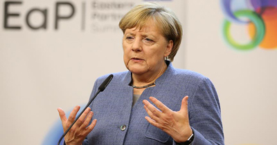 Merkel yasa dışı göç konusunda uyardı