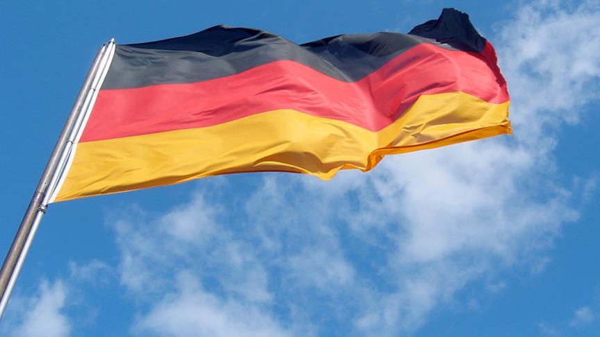 Almanya'ya 1 ayda 16 binden fazla iltica talebi