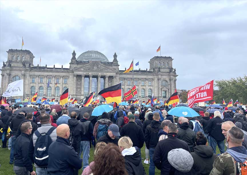 Berlin’de AfD Partisi hükümetin enerji politikasını protesto etti
