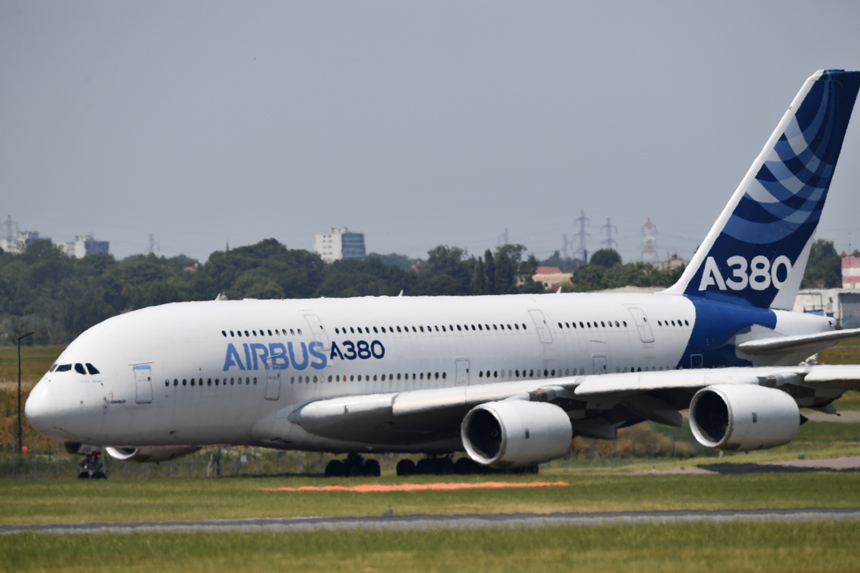 Airbus, A380 uçaklarının üretimini durduruyor Airbus, A380 uçaklarının üretimini durduruyor