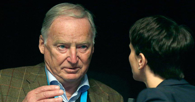 Aşırı sağcı milletvekili Gauland'ın dokunulmazlığı kaldırıldı Aşırı sağcı milletvekili Gauland'ın dokunulmazlığı kaldırıldı