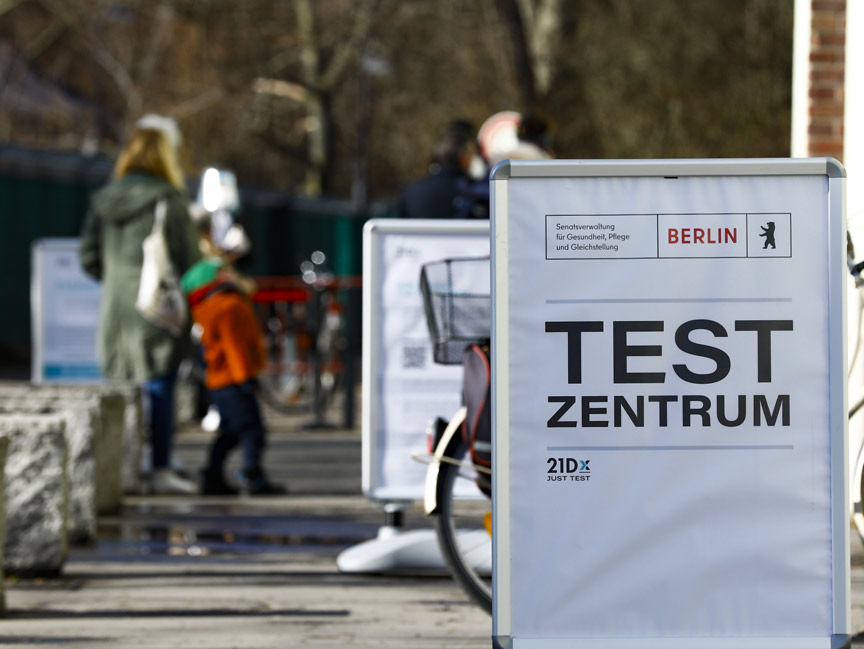 Almanya'da koronavirüs testlerine yoğun talep