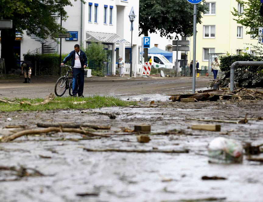 Kuzey Almanya’da şiddetli fırtınada can kaybı