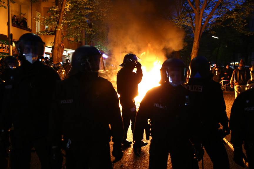 Berlin’de olaylı 1 Mayıs gösterileri Berlin’de olaylı 1 Mayıs gösterileri