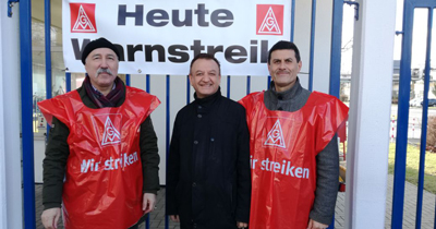 Almanya’da işçiler grev kararı aldı Almanya’da işçiler grev kararı aldı