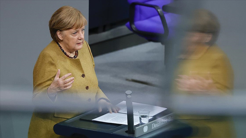 Merkel deniz ticaretine dikkat çekti