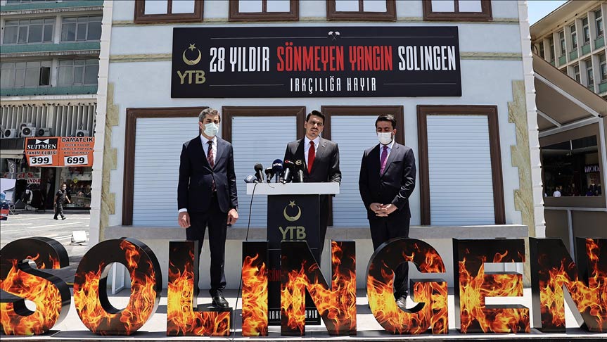 Ankara’da da Solingen kurbanları için anma etkinliği yapıldı Ankara’da da Solingen kurbanları için anma etkinliği yapıldı