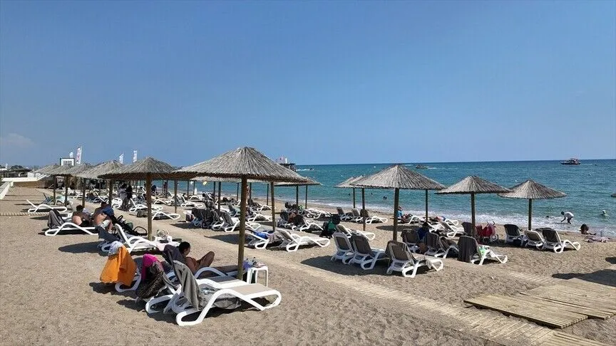 Yılın başından bu yana Antalya'ya gelen turist sayısı bu haberde Yılın başından bu yana Antalya'ya gelen turist sayısı bu haberde
