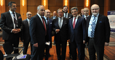 Her iki ülkeyi ekonomik işbirliği daha da yakınlaştırıyor Her iki ülkeyi ekonomik işbirliği daha da yakınlaştırıyor