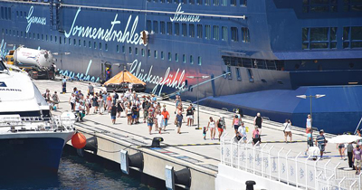 Bakan Gabriel'in cagrisi Alman turistlerde karsilik bulmadi Bakan Gabriel'in cagrisi Alman turistlerde karsilik bulmadi