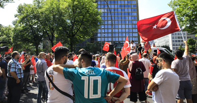Almanya'da göçmenler ayrımcılığa tepkisiz kalmıyor Almanya'da göçmenler ayrımcılığa tepkisiz kalmıyor