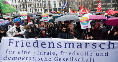 Berlin’de ırkçılığa karşı gösteri Berlin’de ırkçılığa karşı gösteri