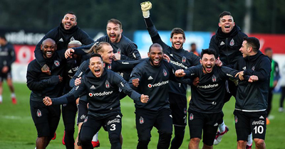 Besiktas Münih maci icin Almanya'ya hareket etti Besiktas Münih maci icin Almanya'ya hareket etti