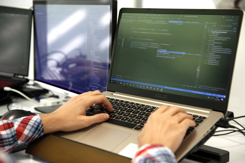 Almanya’da internet zorbalığı alarm veriyor Almanya’da internet zorbalığı alarm veriyor