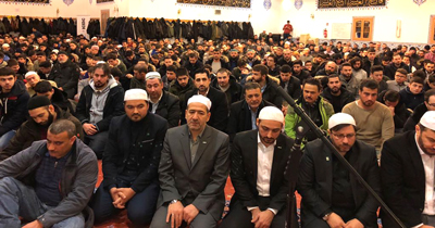 1000 genç dünya barışı için dua etti 1000 genç dünya barışı için dua etti