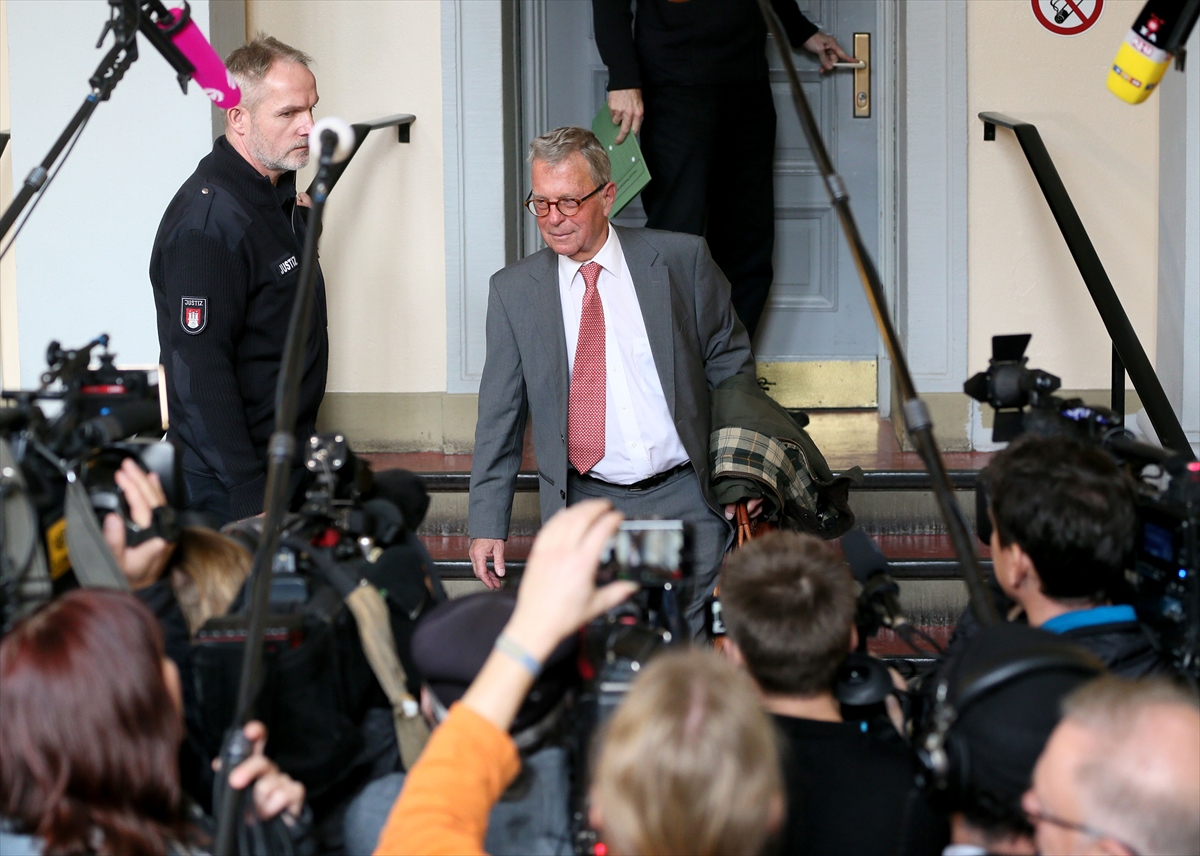 Böhmermann kararına itiraz edildi Böhmermann kararına itiraz edildi