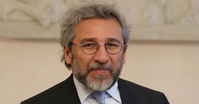 Mahkeme Can Dündar’a 15 gün süre verdi Mahkeme Can Dündar’a 15 gün süre verdi