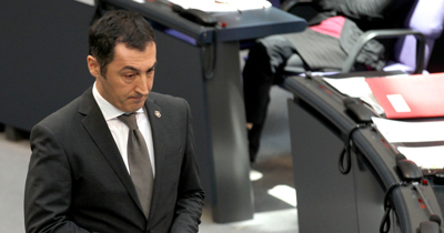 Cem Özdemir koronavirüse yakalandı Cem Özdemir koronavirüse yakalandı