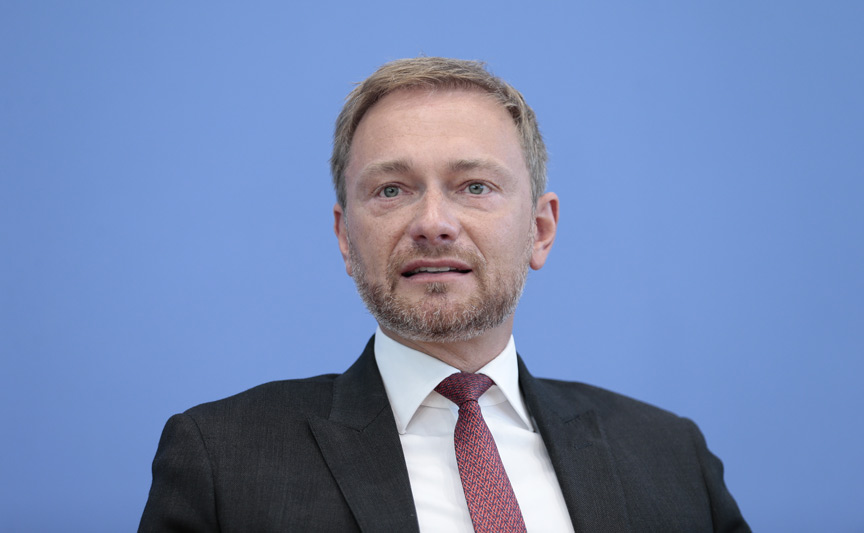 FDP CDU/CSU ve SPD ile koalisyon görüşmelerine başlayacak