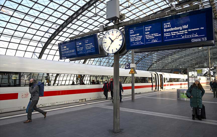Deutsche Bahn 2029'a kadar yüzde 70 dakik varış hedefliyor Deutsche Bahn 2029'a kadar yüzde 70 dakik varış hedefliyor