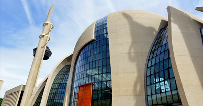 Almanya'da camiler 9 Mayıs'tan itibaren ibadete açılıyor
