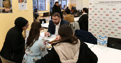 DİTİB Öğrenci Fuarı Duisburg’da yapıldı DİTİB Öğrenci Fuarı Duisburg’da yapıldı