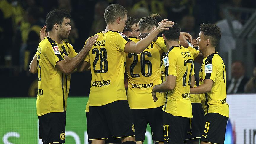 Dortmund Augsburg’u evinde yendi Dortmund Augsburg’u evinde yendi