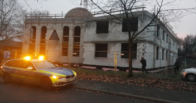 Duisburg’da camiye boyalı saldırı