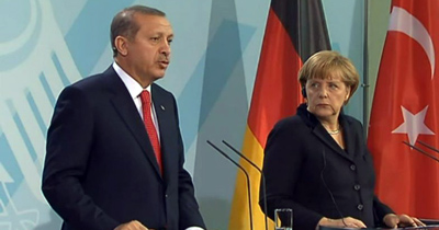 Erdoğan ve Merkel telefonda görüştü Erdoğan ve Merkel telefonda görüştü
