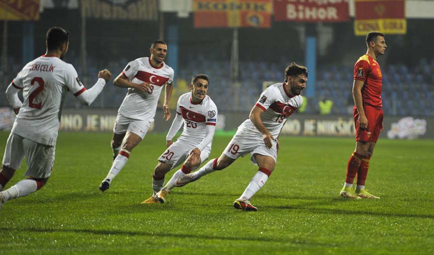 A Milli Futbol Takımı Karadağ'ı deplasmanda yendi