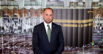Görme engellilere özel umre seferi Görme engellilere özel umre seferi