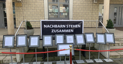 Hanau ırkçı saldırısının kurbanları Duisburg'da anıldı Hanau ırkçı saldırısının kurbanları Duisburg'da anıldı