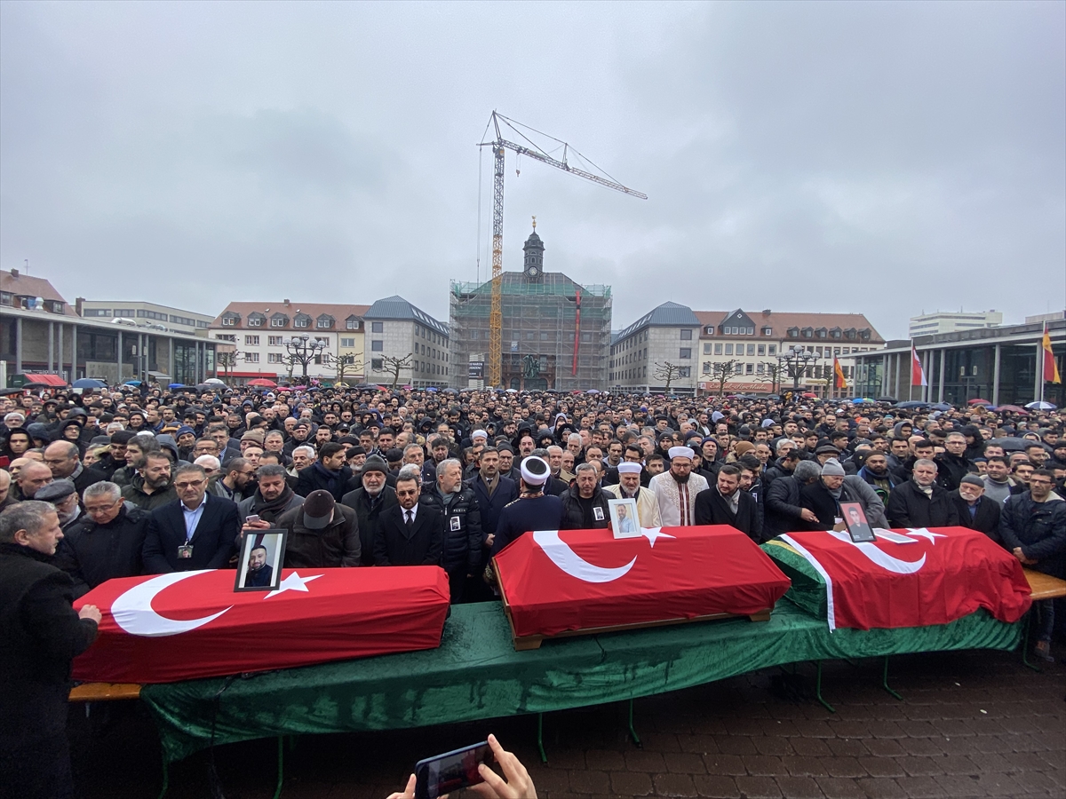 Hanau’da ırkçı terör Türkleri hedef aldı Hanau’da ırkçı terör Türkleri hedef aldı