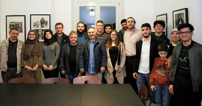 Ilk Makalem yarışmasini kazananlara 1 haftalık İstanbul turu Ilk Makalem yarışmasini kazananlara 1 haftalık İstanbul turu