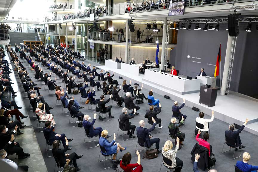Steinmeier yeniden cumhurbaşkanı seçildi