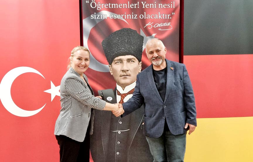 Türk basını önemli bir misyonu üstleniyor