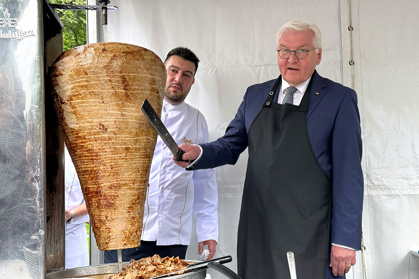 ​​​​Steinmeier'in Istanbul programi