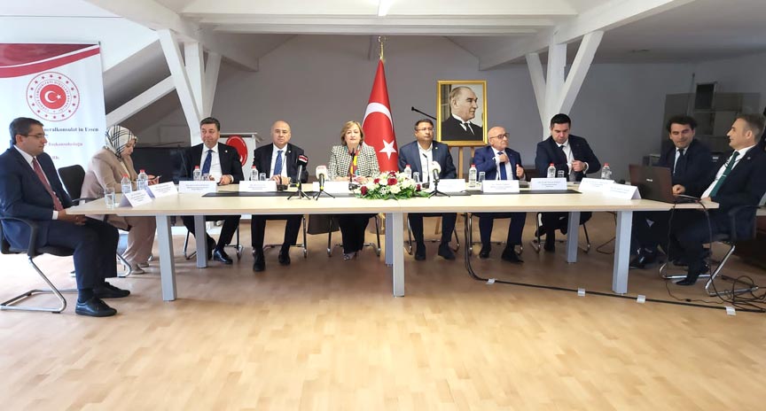 TBMM Dilekçe Komisyonu’na Essen’de eğitim brifingi