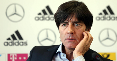Löw'den asiri sagci taraftarlara sert tepki Löw'den asiri sagci taraftarlara sert tepki
