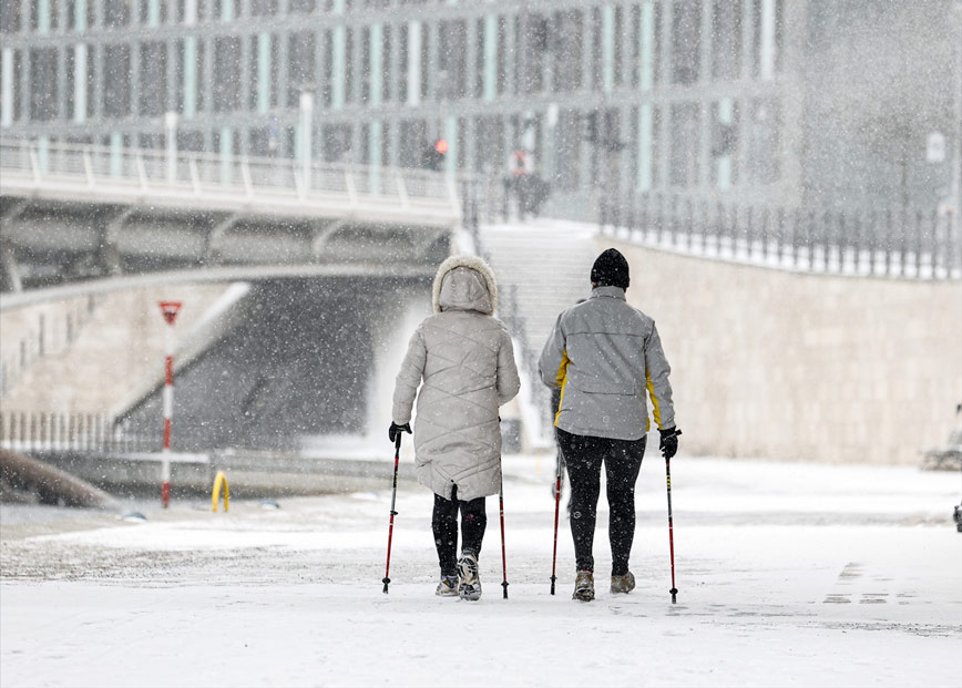 Almanya’da kar yağışı hayatı zorlaştırıyor
