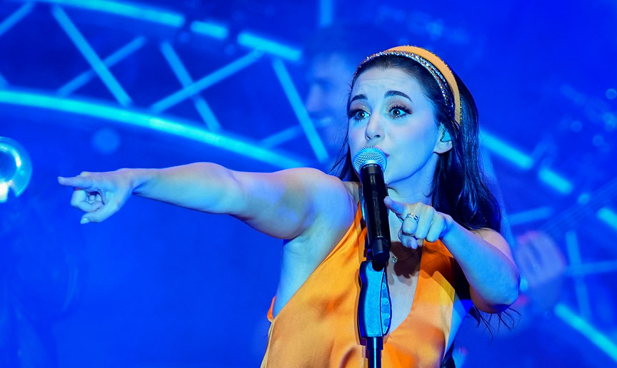 KARSU 18 Nisan'da Bonn’da sevenleriyle buluşuyor KARSU 18 Nisan'da Bonn’da sevenleriyle buluşuyor