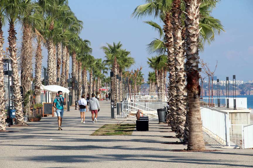 Antalya'da kış sezonunda da ekor seviyede turist bekliyor Antalya'da kış sezonunda da ekor seviyede turist bekliyor