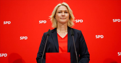 Manuela Schwesig SPD genel başkanlığını bıraktı Manuela Schwesig SPD genel başkanlığını bıraktı