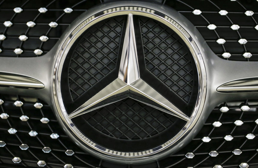 Mercedes saatte95 kilometre hıza kadar otomatik sürüş onayı aldı Mercedes saatte 95 kilometre hıza kadar otomatik sürüş onayı aldı