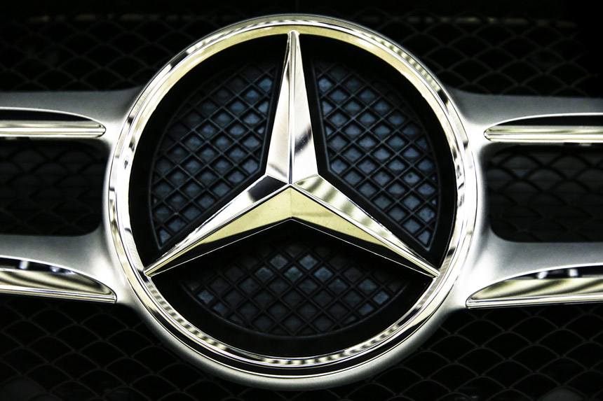 Daimler'e 870 milyon Euro para cezası Daimler'e 870 milyon Euro para cezası