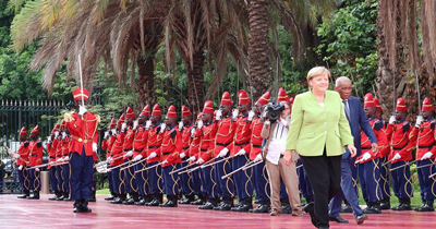 Afrika’ya yatırım Avrupa’ya göçü azaltır Afrika’ya yatırım Avrupa’ya göçü azaltır