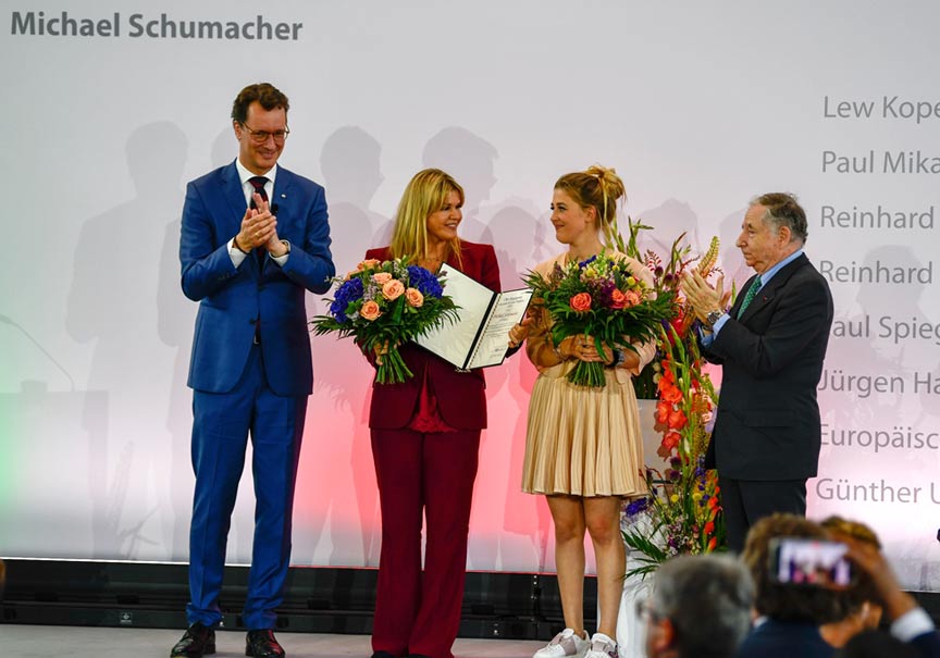 Michael Schumacher'e en yüksek devlet ödülü verildi