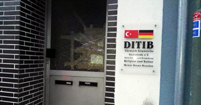 Münchberg’de camiye saldırı Münchberg’de camiye saldırı